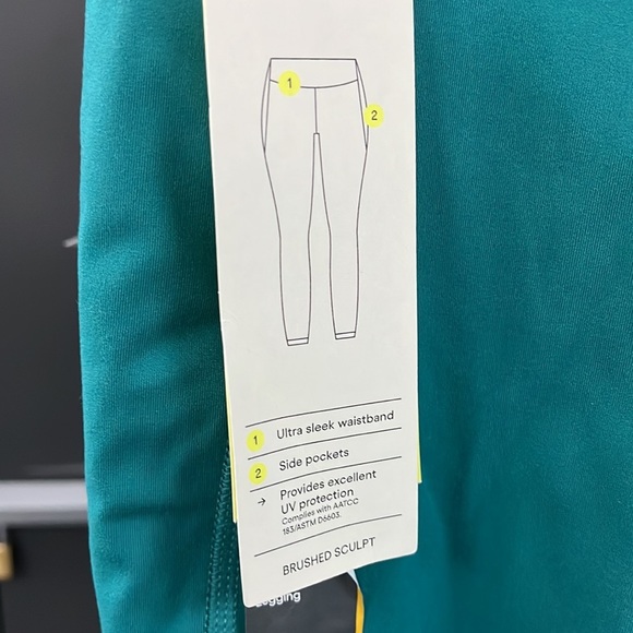 All in motion, high-rise leggings. 1297 - Picture 10 of 10